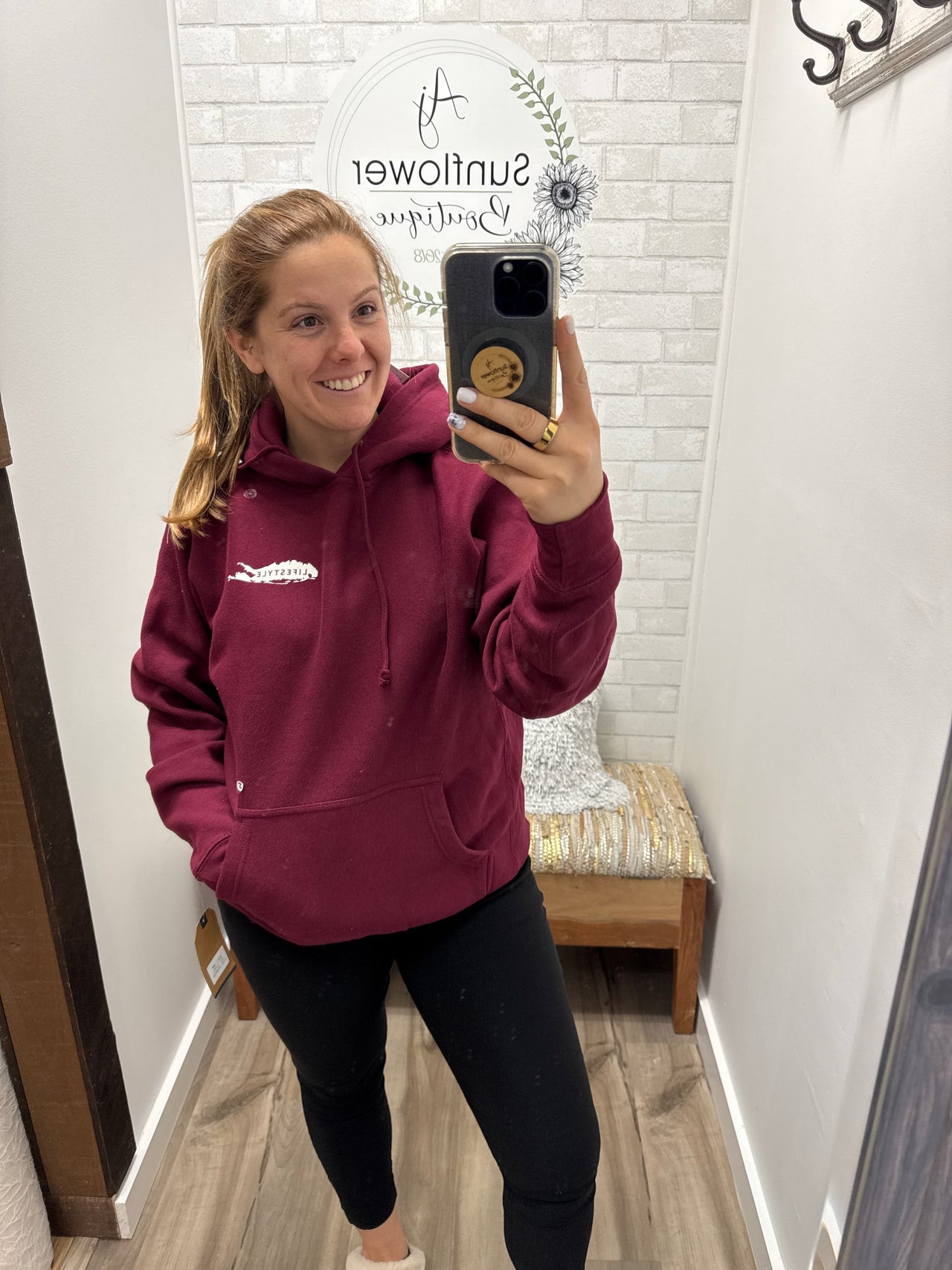 LI Lifestyle Tuna Hoodie Maroon