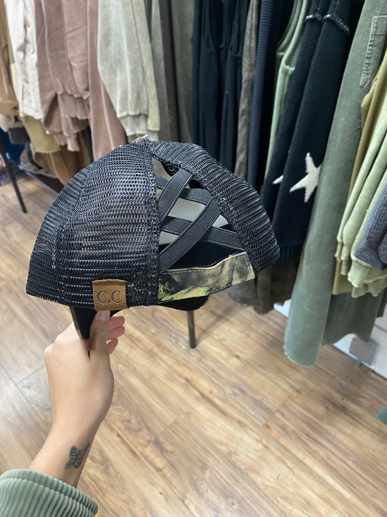 Criss-Cross Pony Cap- Camo