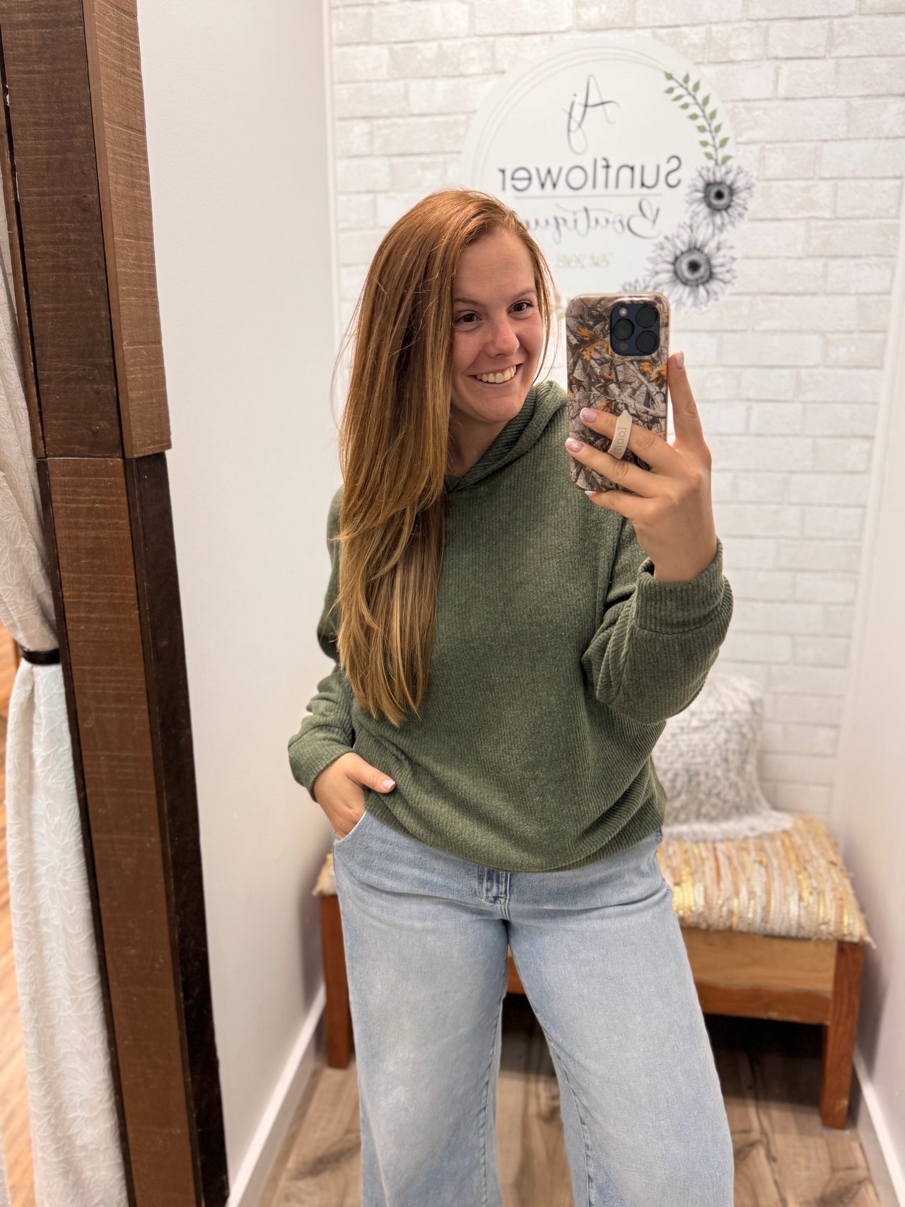 Bonfire Nights Ribbed Hoodie - Olive
