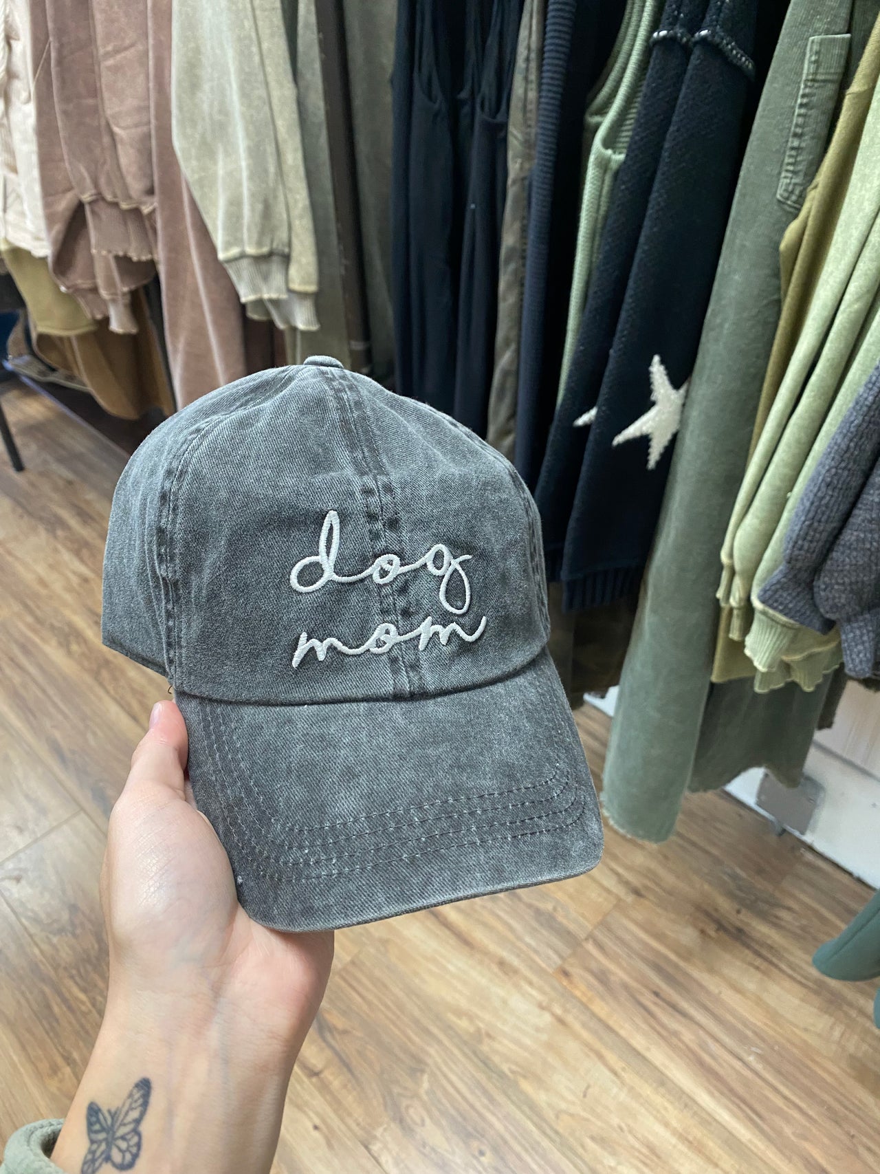 Dog Mom Baseball Hat