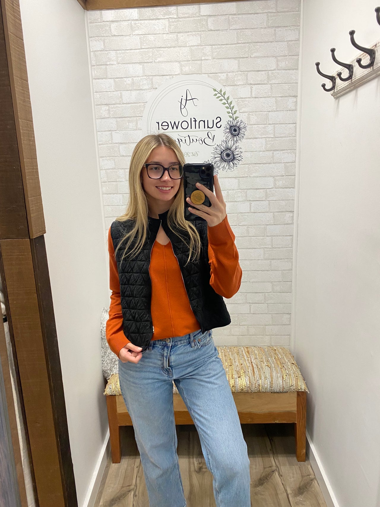 Coffee Run Quilted Vest-Black