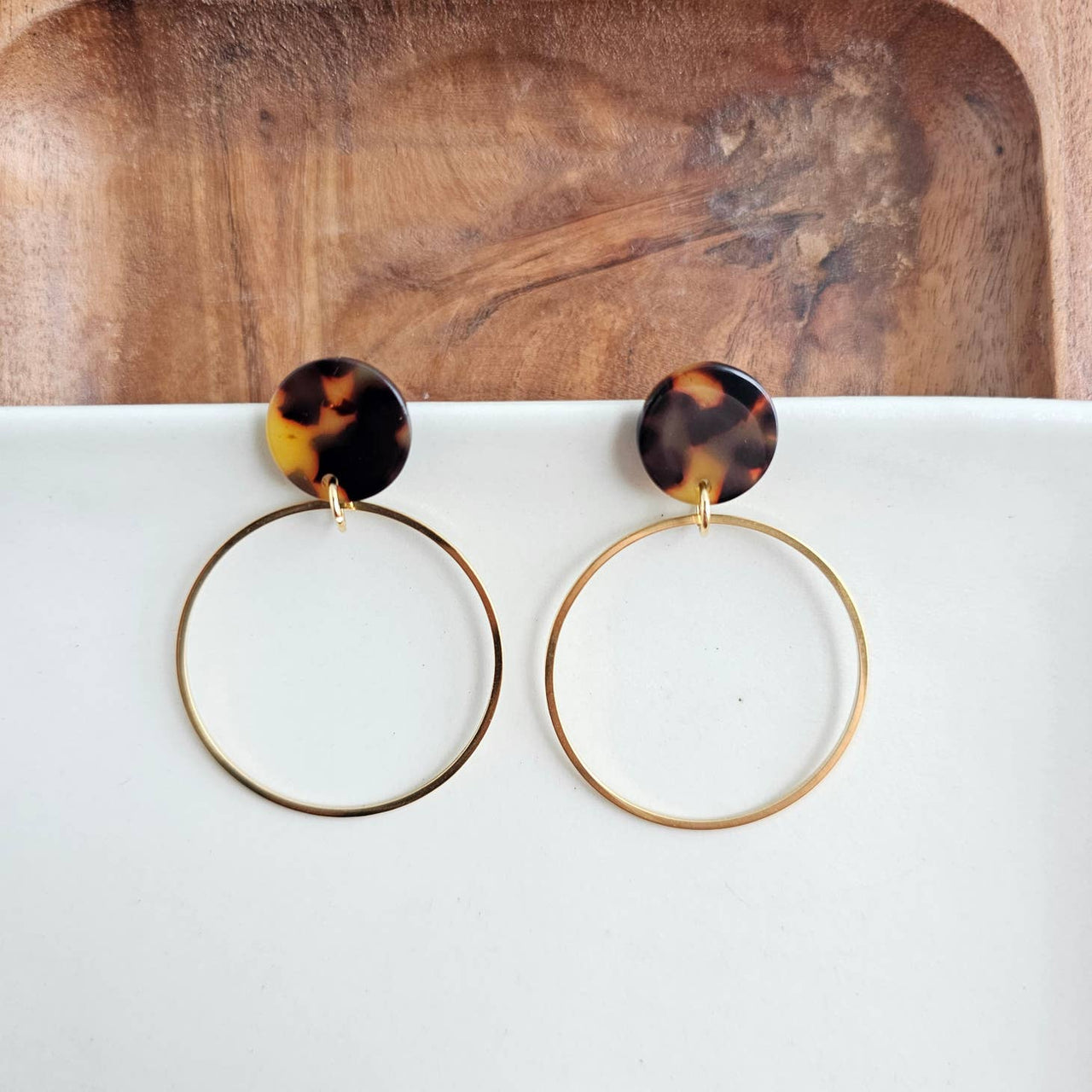 Amelia Earrings Tortoise