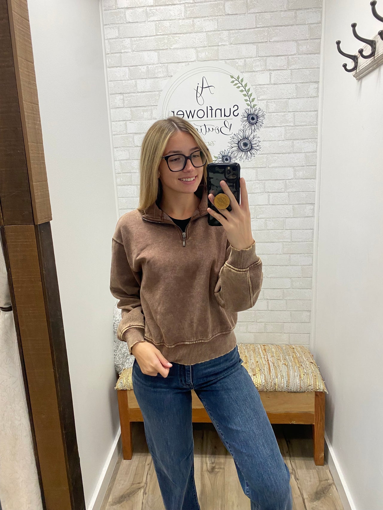Vintage Vibes 1/4 Zip Sweatshirt-Brown