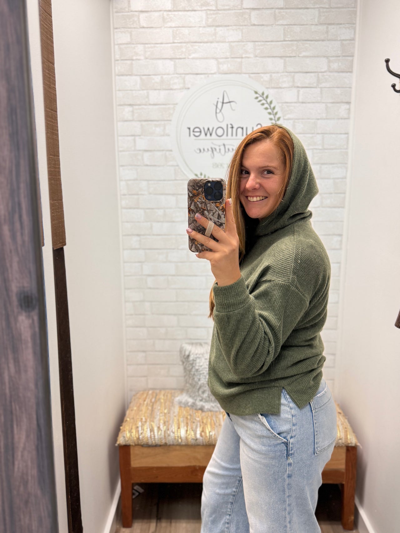 Bonfire Nights Ribbed Hoodie - Olive