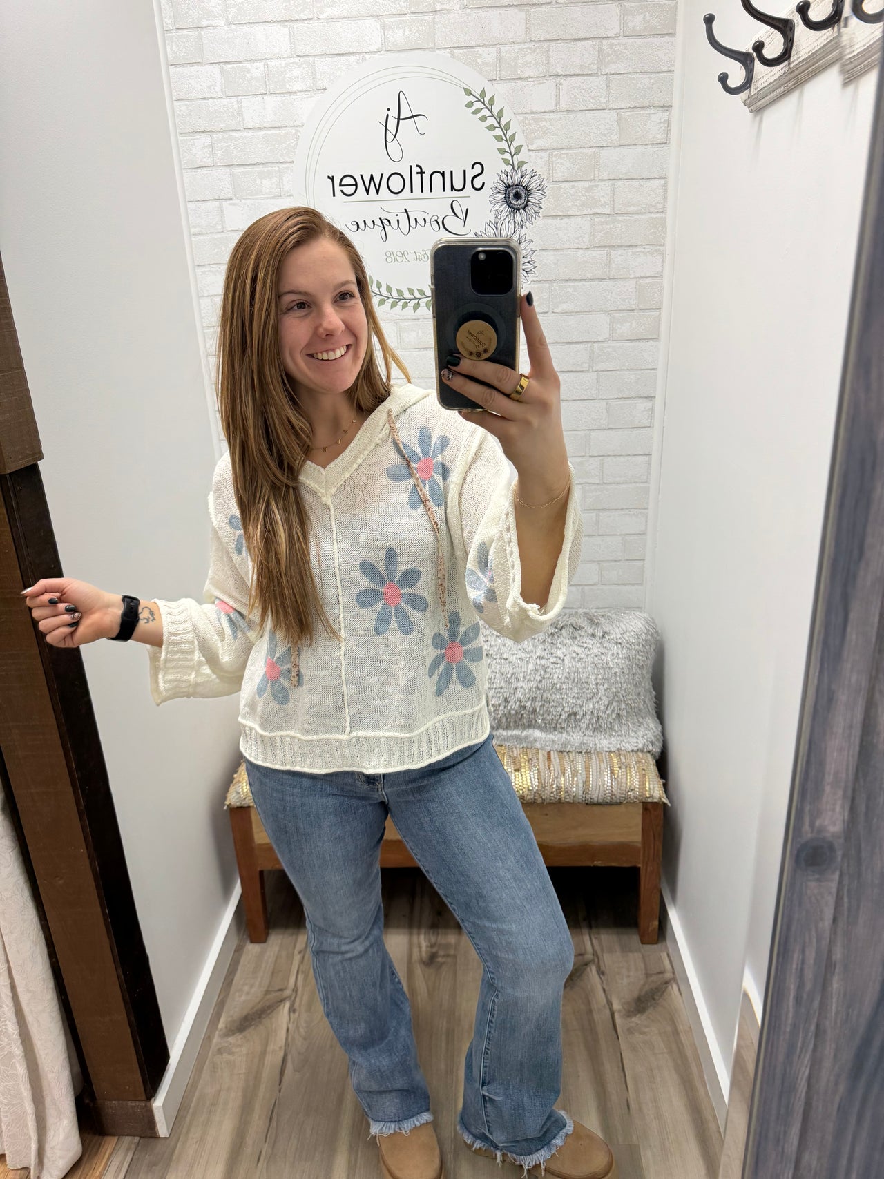 Fresh Picked Daisies Sweater- Ivory