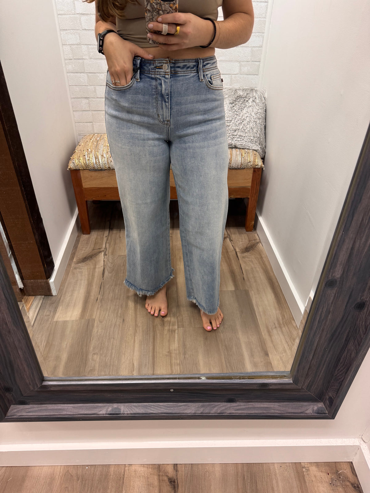 Maddie Mid Rise Ankle Wide Leg Jeans
