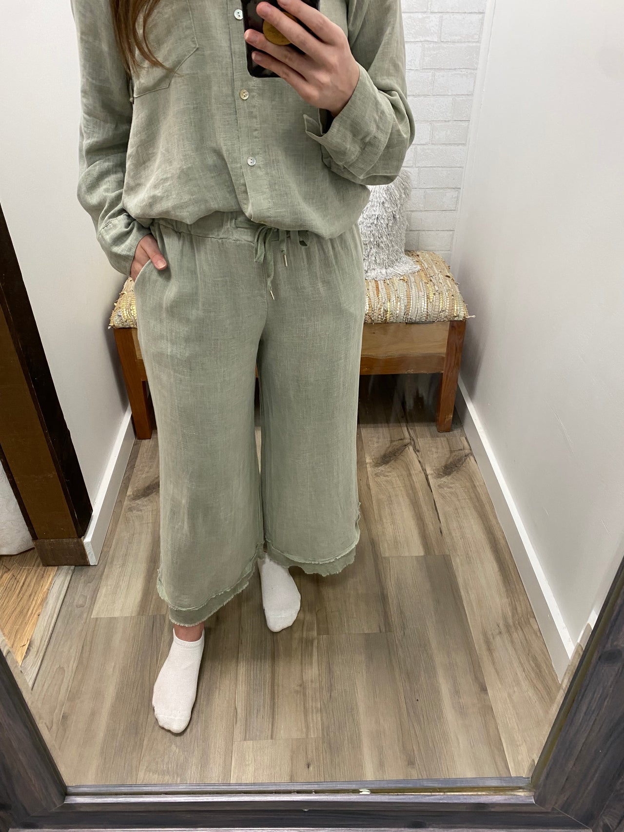 Easy Days Drapey Linen Pants- Green