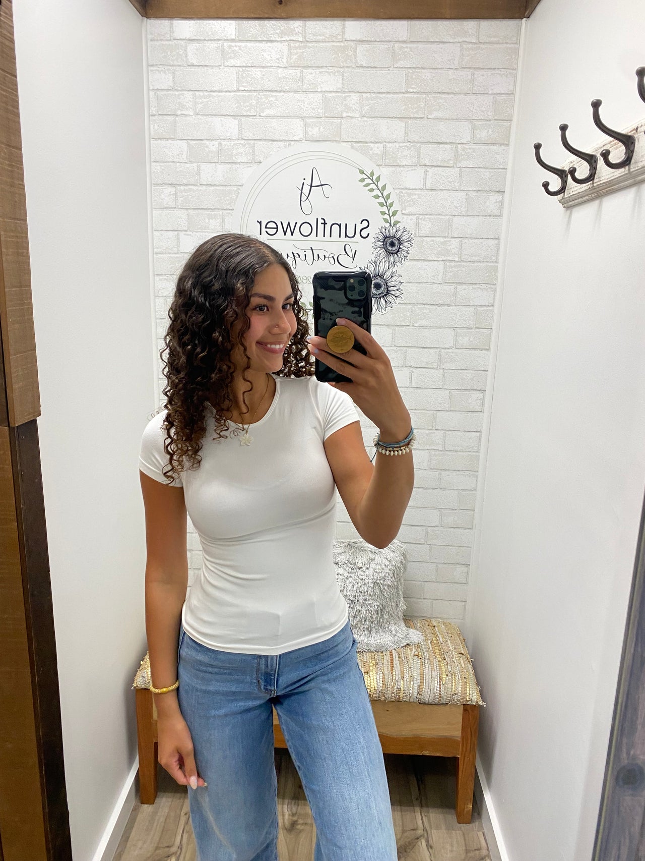Everyday Essential Seamless Crewceck Tee-White