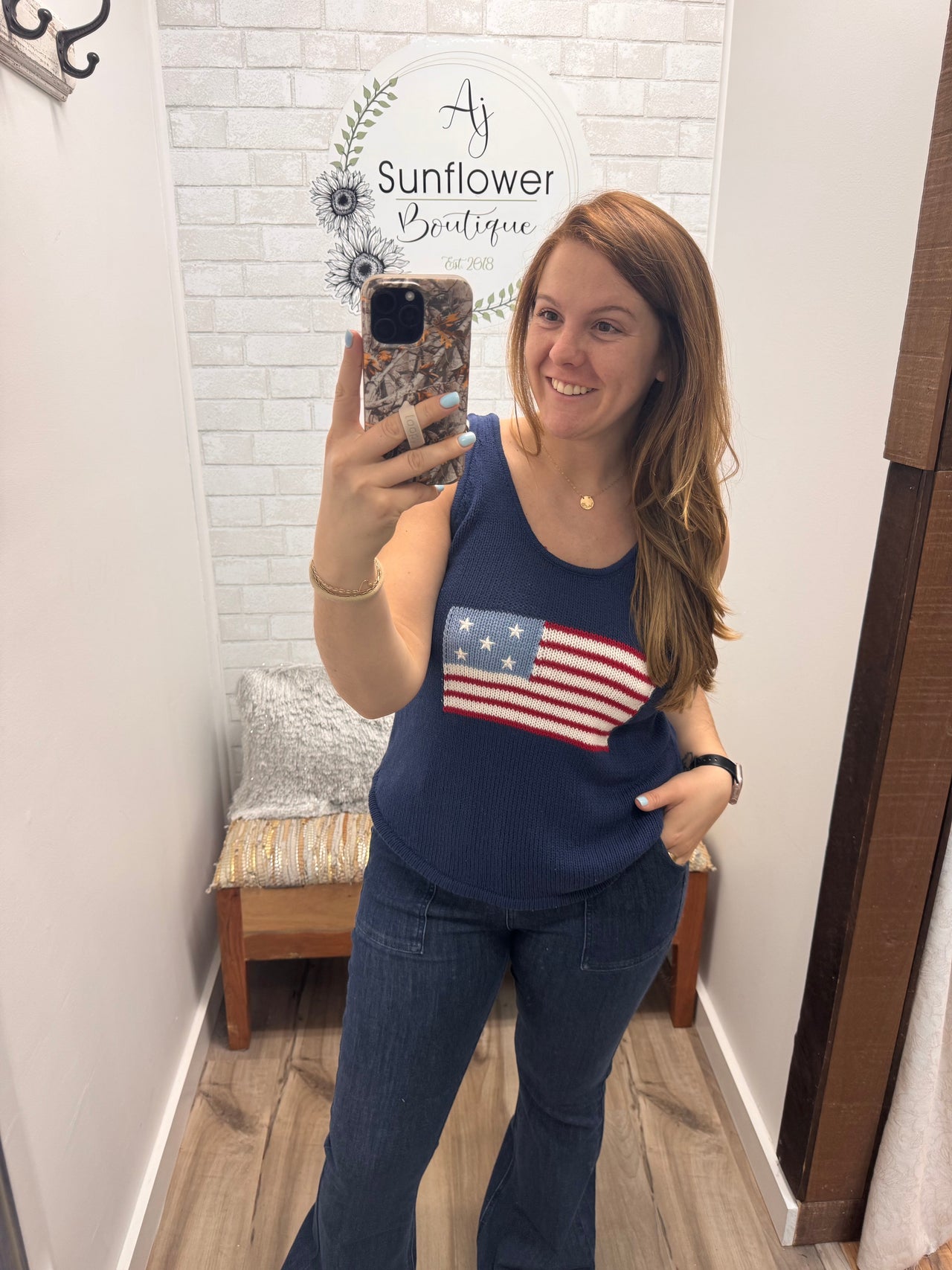 Sunny Days Flag Tank - Navy