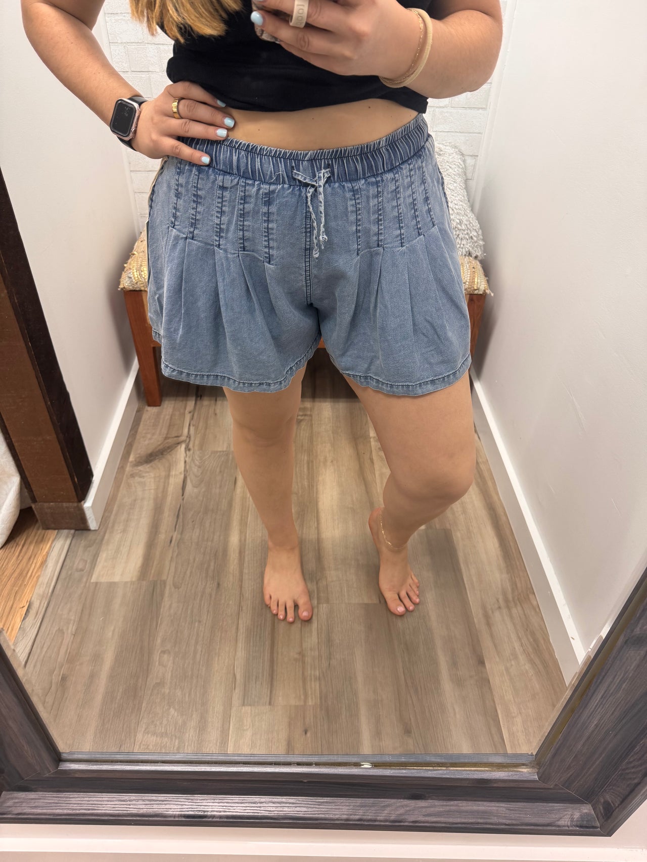 Easy Tide Pleated Short