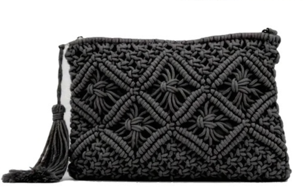 Montauk Market Clutch-  Black