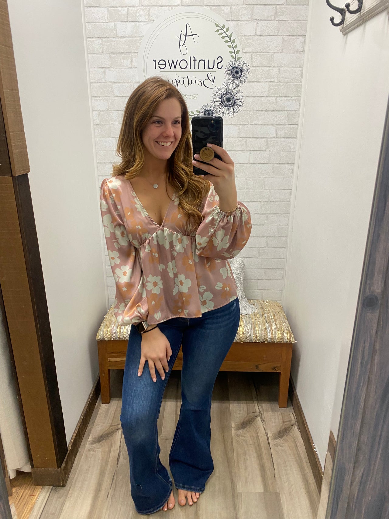 Trendy Gal Satin Floral Top-Small